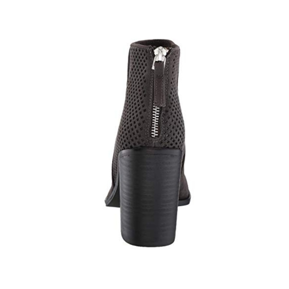 Chic Steve Madden Chunky Heeled Booties - Picture 7 of 8